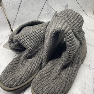 Knit UGG Australia Boots - Gray